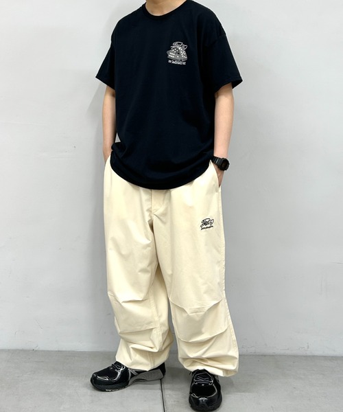 WHO'S WHO gallery（フーズフーギャラリー）の「COOPER FACTドミノフォトビッグTEE（Tシャツ/カットソー・レディース・ホワイト/チャコールグレー/ブラック・FREE）」の22枚目の写真