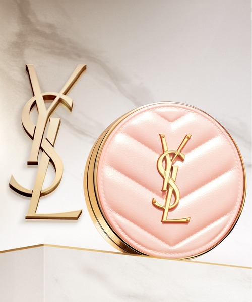 Yves Saint Laurent Beaute(イヴ・サンローラン・ボーテ)の「ラディアント タッチ グロウパクト(ファンデーション・レディース・B20 - やや明るめの肌色/B25 - 黄みよりのやや明るい肌色/BR10 - ピンクよりの明るい肌色/B10 - 最も明るい肌色/BR20 - ピンクよりのやや明るい肌色・FREE)」の5枚目の写真