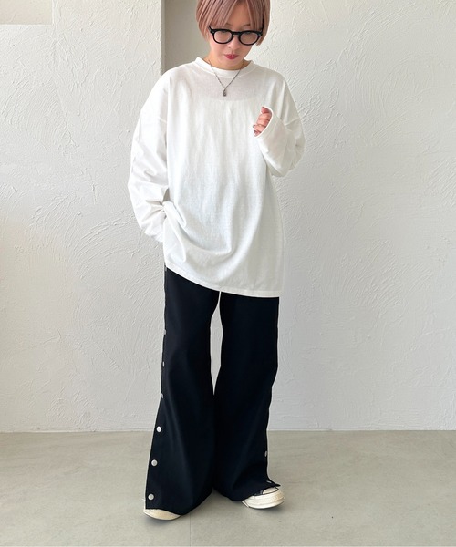 apres jour mignon(アプレジュールミニョン)の「レイヤードTシャツ【ZOZOTOWN限定アイテム】(Tシャツ/カットソー・レディース・オフホワイト/ブラック・X-LARGE/フリー)」の8枚目の写真