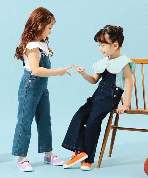 B:MING by BEAMS(ビーミングバイビームス)の「B:MING by BEAMS / デニム フレア サロペット(100~140cm)(サロペット/オーバーオール・キッズ・インディゴブルー/ライトブルー・110/100/140/130/120)」の3枚目の写真