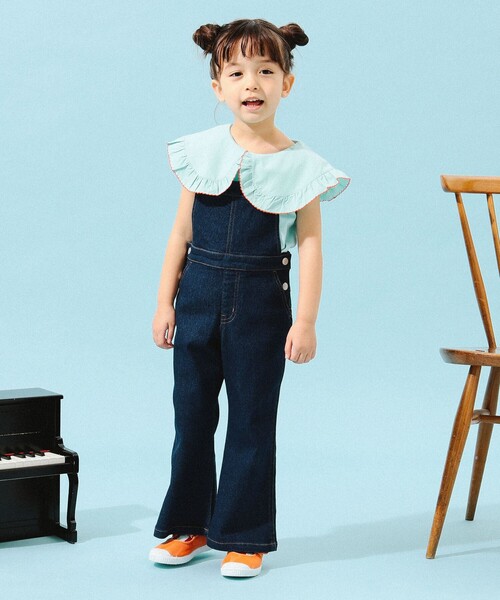 B:MING by BEAMS(ビーミングバイビームス)の「B:MING by BEAMS / デニム フレア サロペット(100~140cm)(サロペット/オーバーオール・キッズ・インディゴブルー/ライトブルー・110/100/140/130/120)」の17枚目の写真