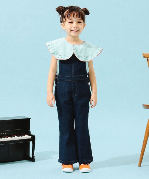 B:MING by BEAMS(ビーミングバイビームス)の「B:MING by BEAMS / デニム フレア サロペット(100~140cm)(サロペット/オーバーオール・キッズ・インディゴブルー/ライトブルー・110/100/140/130/120)」の18枚目の写真