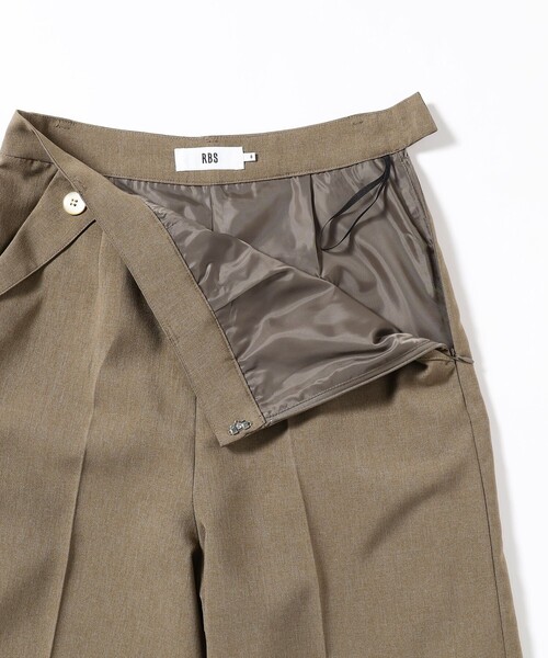 RBS レイヤードパンツraybeams レイビームス Ray BEAMS（レイビームス）の「RBS / レイヤード パンツ（その他パンツ