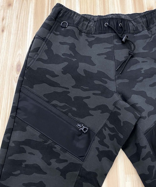 AVIREX（アヴィレックス）の「MILITARY TRAINING JOGGER PANTS（スウェットパンツ・メンズ・ブラック/カモフラージュ・XL/L/XXL/M）」の19枚目の写真