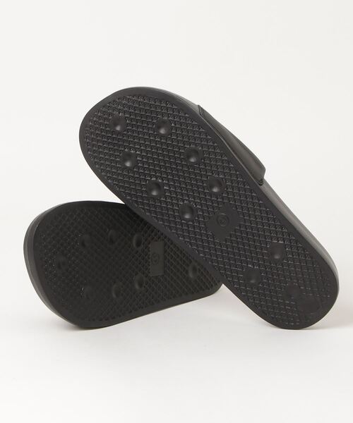 CHUMS（チャムス）の「【CHUMS】Splash CHUMS Slide On（サンダル・メンズ・ブラック/レインボー・26/27/28）」の4枚目の写真