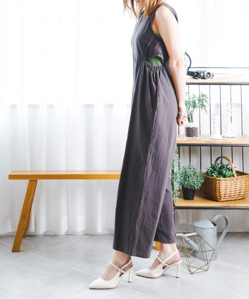 attagirl(アタガール)の「バックベルトフレアヒールパンプス(パンプス・レディース・アイボリー/ブラック/シルバー・S/M/L/LL)」の13枚目の写真