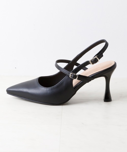 attagirl(アタガール)の「バックベルトフレアヒールパンプス(パンプス・レディース・アイボリー/ブラック/シルバー・S/M/L/LL)」の7枚目の写真