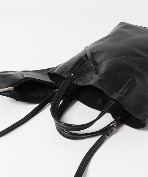 RODE SKO（ロデスコ）の「MARLON FIRENZE　グリッターレザートートバッグ（トートバッグ・レディース・ブラック/シルバー/ゴールド系その他・ONE）」の5枚目の写真