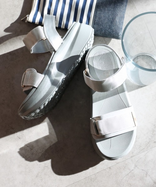 VIVIAN（ヴィヴィアン）の「厚底ゴールドパーツベルクロスポーツサンダル（サンダル・レディース・グレー/ブラック/ベージュ・S/M/L/LL）」の18枚目の写真