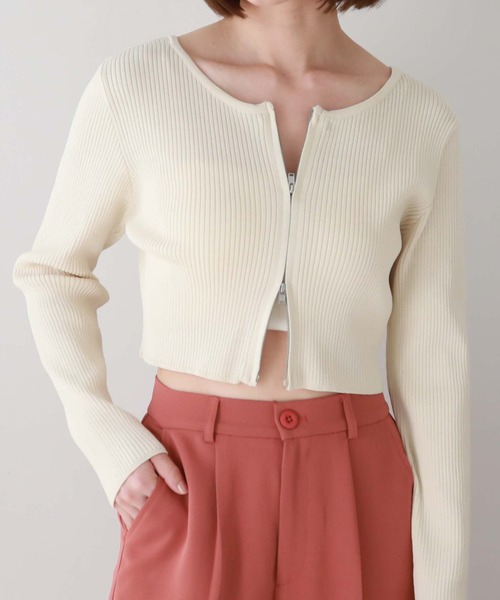 archives(アルシーヴ)の「Wジップコンパクトリブニット(ニット/セーター・レディース・イエロー/オレンジ/アイボリー/ブラック/グレー/ブルー・MEDIUM)」の2枚目の写真