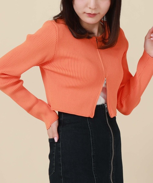 archives(アルシーヴ)の「Wジップコンパクトリブニット(ニット/セーター・レディース・イエロー/オレンジ/アイボリー/ブラック/グレー/ブルー・MEDIUM)」の19枚目の写真