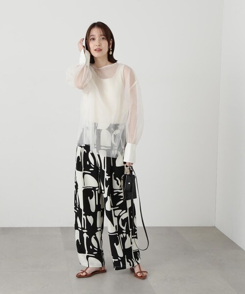 N.（N. Natural Beauty Basic）（エヌエヌナチュラルビューティーベーシック）の「◆ダブルチュールブラウス（シャツ/ブラウス・レディース・オフホワイト/ブラック・MEDIUM）」の15枚目の写真