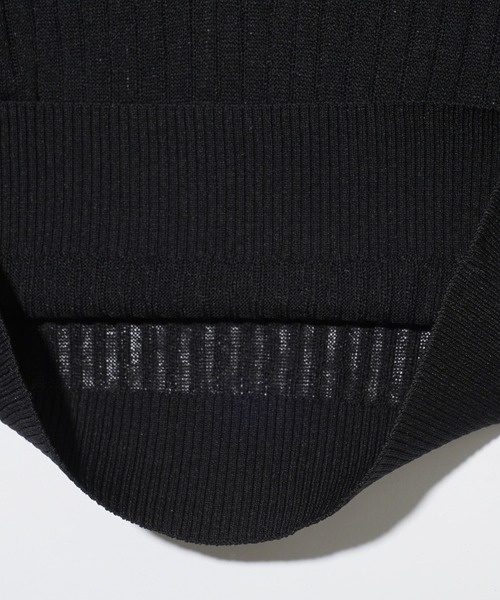 X-girl（エックスガール）の「RIB KNIT POLO（ポロシャツ・レディース・ブラック/ライトブルー/ライトグレー・ONE SIZE）」の10枚目の写真