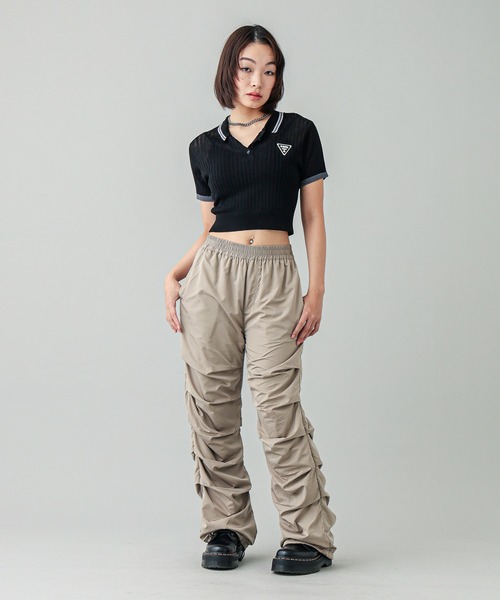 X-girl（エックスガール）の「RIB KNIT POLO（ポロシャツ・レディース・ブラック/ライトブルー/ライトグレー・ONE SIZE）」の16枚目の写真