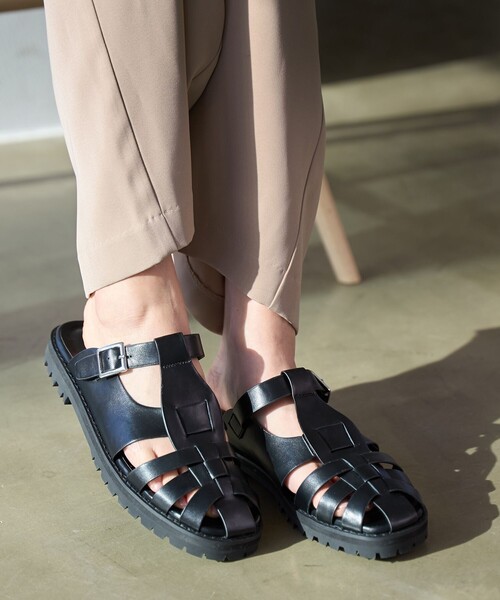 coen（コーエン）の「【RONEL】グルカサンダル（サンダル・レディース・ダークブラウン/ブラック/ベージュ・L/M/S）」の5枚目の写真