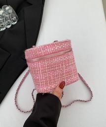 B'day（ビーデイ）の「【 B'day / ビーデー 】チェーンショルダースクエアボックスバッグ（ショルダーバッグ）」