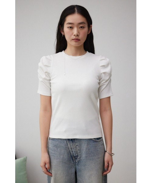 AZUL by moussy(アズールバイマウジー)の「パフスリーブギャザートップス(Tシャツ/カットソー・レディース・オレンジ/オフホワイト/グレー/ブラック・SMALL/MEDIUM)」の8枚目の写真