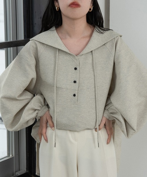 lawgy(ラウジー)の「accent button collar raglan tops / アクセントボタンカラーラグラントップス(Tシャツ/カットソー・レディース・ホワイト系その他/ベージュ系その他・FREE)」の11枚目の写真