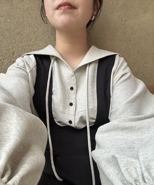 lawgy(ラウジー)の「accent button collar raglan tops / アクセントボタンカラーラグラントップス(Tシャツ/カットソー・レディース・ホワイト系その他/ベージュ系その他・FREE)」の19枚目の写真