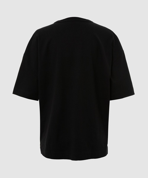 LEMAIRE(ルメール)の「BOXY T-SHIRT(Tシャツ/カットソー・メンズ・ブラウン/ブラック/ネイビー・M/L/S)」の4枚目の写真