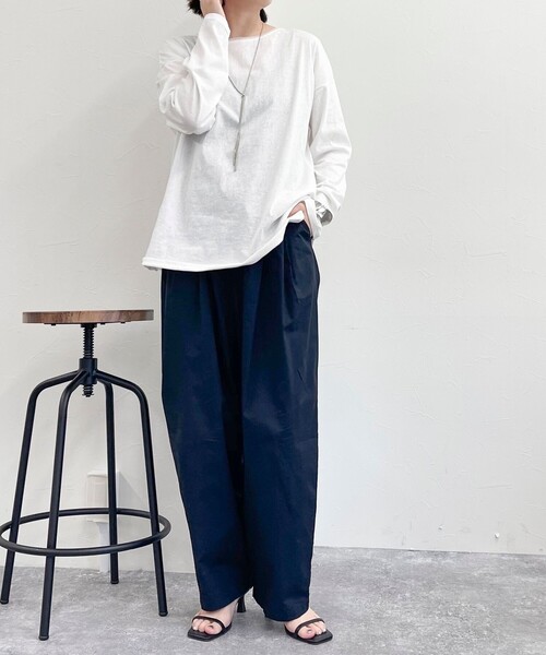 fredy emue（フレディエミュ）の「衿チュールルーズロンT（Tシャツ/カットソー・レディース・チャコールグレー/オフホワイト/サックスブルー・38）」の7枚目の写真