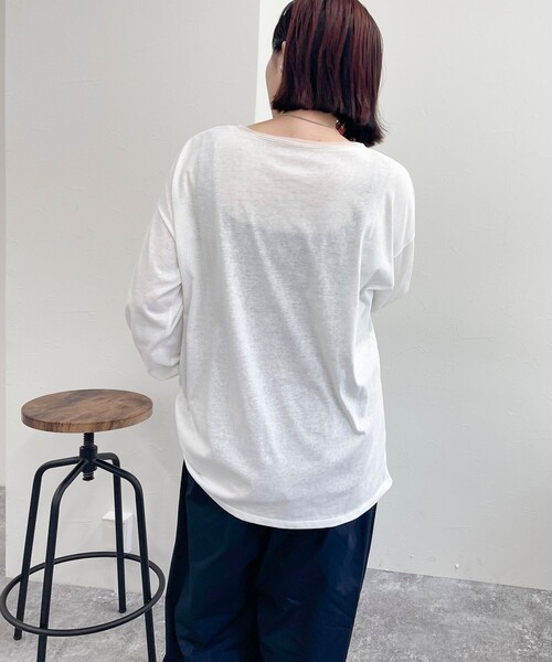 fredy emue（フレディエミュ）の「衿チュールルーズロンT（Tシャツ/カットソー・レディース・チャコールグレー/オフホワイト/サックスブルー・38）」の11枚目の写真