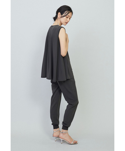 1er Arrondissement（プルミエアロンディスモン）の「ドライジャージーノースリーブトップス（シャツ/ブラウス・レディース・グレー系その他7/ブラック系その他3・FREE）」の21枚目の写真