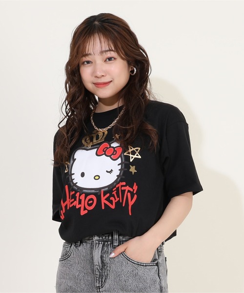 sanrio(サンリオ)の「親子お揃い サンリオ グラフィティTシャツ 9575A(Tシャツ/カットソー・レディース・ブラック系2/ブラック/ブラック系3/ブラック系1・L/M/S)」の7枚目の写真
