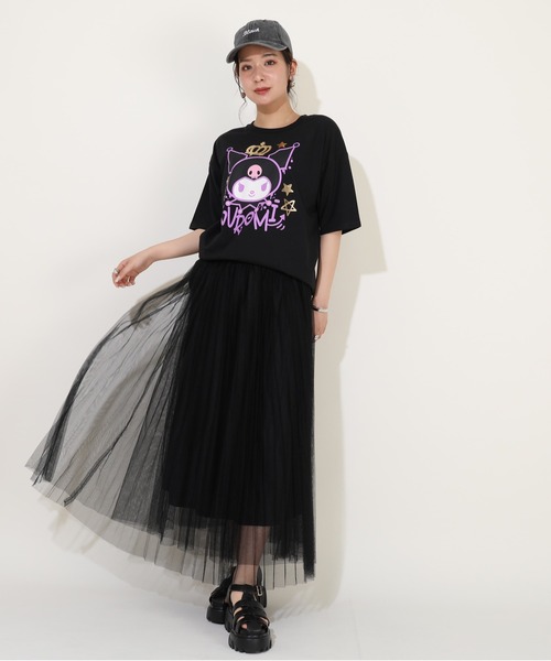 sanrio(サンリオ)の「親子お揃い サンリオ グラフィティTシャツ 9575A(Tシャツ/カットソー・レディース・ブラック系2/ブラック/ブラック系3/ブラック系1・L/M/S)」の19枚目の写真