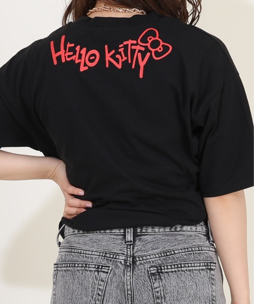 sanrio(サンリオ)の「親子お揃い サンリオ グラフィティTシャツ 9575A(Tシャツ/カットソー・レディース・ブラック系2/ブラック/ブラック系3/ブラック系1・L/M/S)」の9枚目の写真