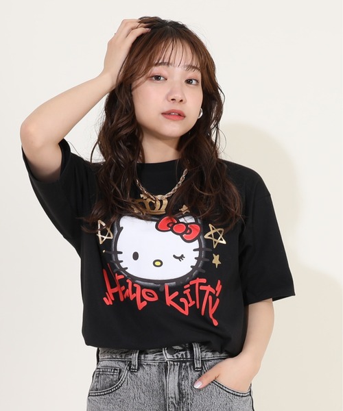 sanrio(サンリオ)の「親子お揃い サンリオ グラフィティTシャツ 9575A(Tシャツ/カットソー・レディース・ブラック系2/ブラック/ブラック系3/ブラック系1・L/M/S)」の8枚目の写真