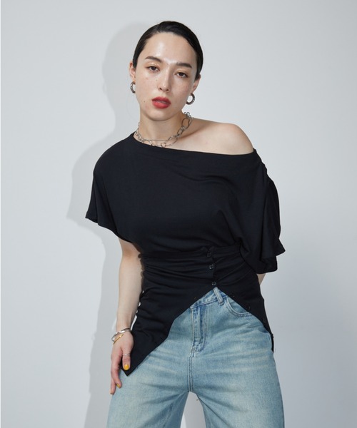 HANNE(アン)の「ビスチェセットワンショルダーTEE(Tシャツ/カットソー・レディース・ホワイト/ブラック・FREE)」の2枚目の写真