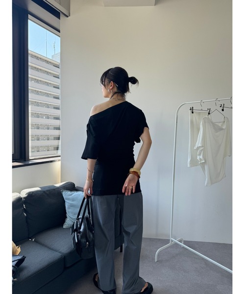 HANNE(アン)の「ビスチェセットワンショルダーTEE(Tシャツ/カットソー・レディース・ホワイト/ブラック・FREE)」の13枚目の写真