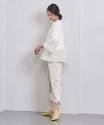 フラワーカットジャカード コンビニットを使った人気ファッション