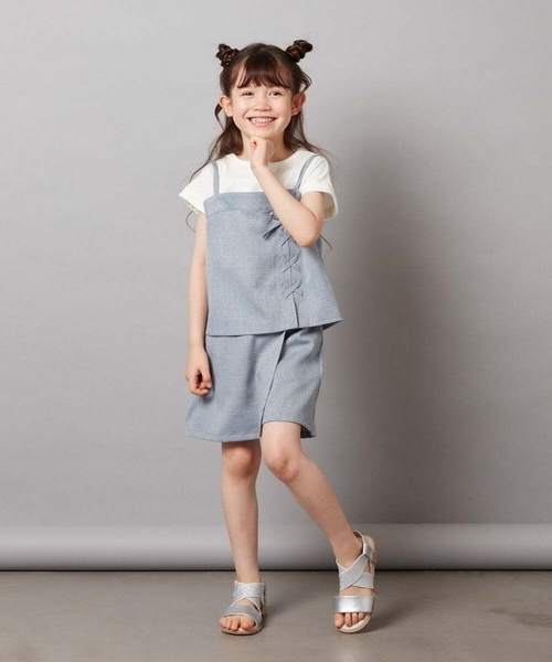 a.v.v（アーヴェヴェ）の「[100-130]【セットアップ対応】レースアップドッキングTシャツ（シャツ/ブラウス・キッズ・ダークインディゴブルー/ネイビー・100/110/120/130）」の8枚目の写真