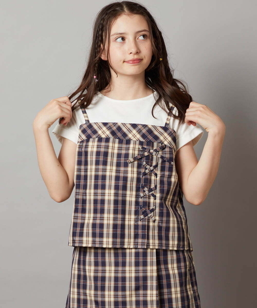a.v.v（アーヴェヴェ）の「[100-130]【セットアップ対応】レースアップドッキングTシャツ（シャツ/ブラウス・キッズ・ダークインディゴブルー/ネイビー・100/110/120/130）」の13枚目の写真
