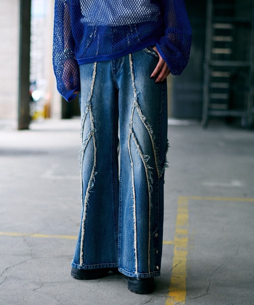 HARE(ハレ)の「【UNDERGROUND MODE】ウェーブフリンジデニムパンツ(HARE)(デニムパンツ・メンズ・ブラック/ブルー・SMALL/MEDIUM)」の17枚目の写真