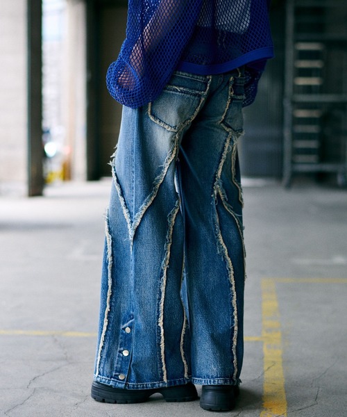 HARE(ハレ)の「【UNDERGROUND MODE】ウェーブフリンジデニムパンツ(HARE)(デニムパンツ・メンズ・ブラック/ブルー・SMALL/MEDIUM)」の18枚目の写真