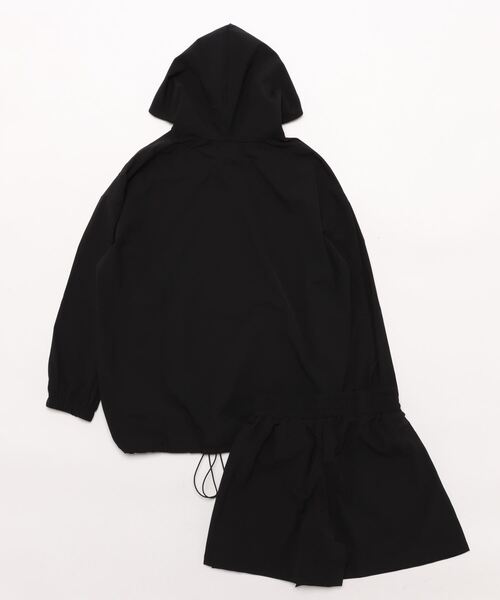 ■韓国■ ラッシュガード パッド付 ジップアップ＆ハーフパンツ ☆送料・関税込☆MLB☆Basic Crop Zip-up Rash Guard☆ (MLB