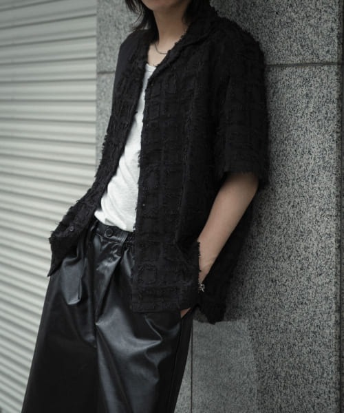 SENSE OF PLACE by URBAN RESEARCH（センスオブプレイスバイアーバンリサーチ）の「フリンジオープンカラーシャツ(5分袖)（シャツ/ブラウス・メンズ・パープル/アイボリー/ブラック・LARGE/MEDIUM）」の4枚目の写真