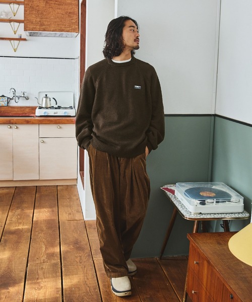 THE CRAFT CREW PRODUCTS（ザクラフトクループロダクツ）の「イージーケア ウォッシャブル ビッグシルエット ラグランスリーブクルーネックニット / 抗ピリング【THE CRAFT CREW PRODUCTS】（ニット/セーター・メンズ・チャコール/モカ/ネイビー/ブラック/グレイッシュベージュ/アッシュグレー/オフホワイト・S/M/L）」の22枚目の写真