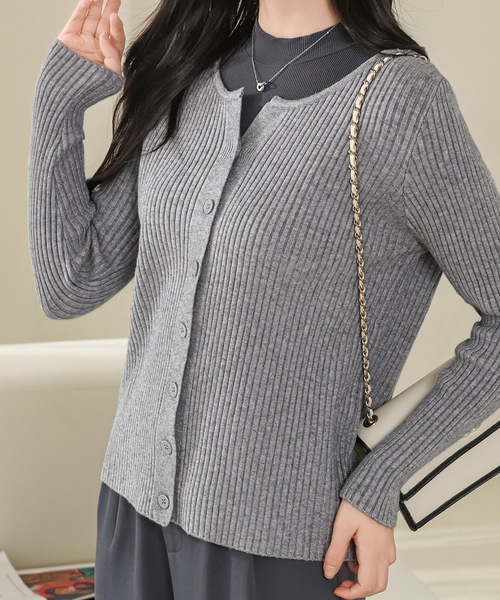 Lace Ladies(レースレディース)の「ラウンドネック Vカット 長袖 リブ ニット カーディガン(カーディガン/ボレロ・レディース・ベージュ/アイボリー/ブラック/ブラウン/グレー・FREE)」の4枚目の写真