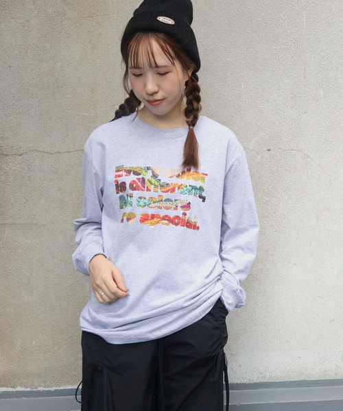UNIT CHEST（ユニットチェスト）の「【UNIT CHEST】unique unisex long sleeve T-shirt/ユニークユニセックス  コラボロンT  Colorful Weaving by ayumin/FiberArt（Tシャツ/カットソー・レディース・ホワイト系その他/ホワイト/杢グレー・L/M/S）」の21枚目の写真