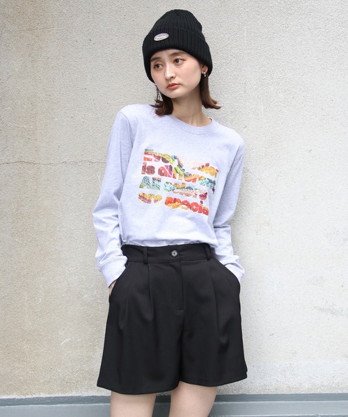 UNIT CHEST（ユニットチェスト）の「【UNIT CHEST】unique unisex long sleeve T-shirt/ユニークユニセックス  コラボロンT  Colorful Weaving by ayumin/FiberArt（Tシャツ/カットソー・レディース・ホワイト系その他/ホワイト/杢グレー・L/M/S）」の13枚目の写真