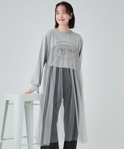 Cutie Blonde(キューティーブロンド)の「◆ふわっと揺れる チュールレイヤードトップス(Tシャツ/カットソー・レディース・ブラック/グレー・01/02/03/04)」の1枚目の写真