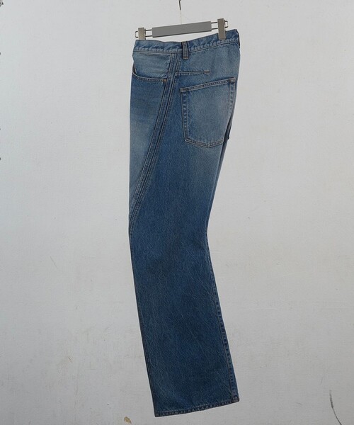 NVRFRGT（ネヴァーフォーゲット）の「【NVRFRGT/ネヴァーフォーゲット】3D TWISTED JEANS（デニムパンツ・メンズ・ダークインディゴブルー・1/2）」の6枚目の写真