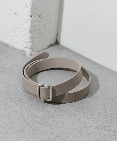 SMELLY(スメリー)の「メタルスクエアベルト(ベルト・レディース・ブラック/ベージュ・-)」の3枚目の写真