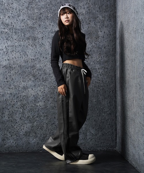 STARTER BLACK LABEL(スターターブラックレーベル)の「テレコ ヘンリーネック ショート丈 長袖Tシャツ / Teleco Henry Neck Short Length Long Sleeved T-Shirt(Tシャツ/カットソー・レディース・ブラック/ホワイト/ピンク・ONE SIZE)」の11枚目の写真