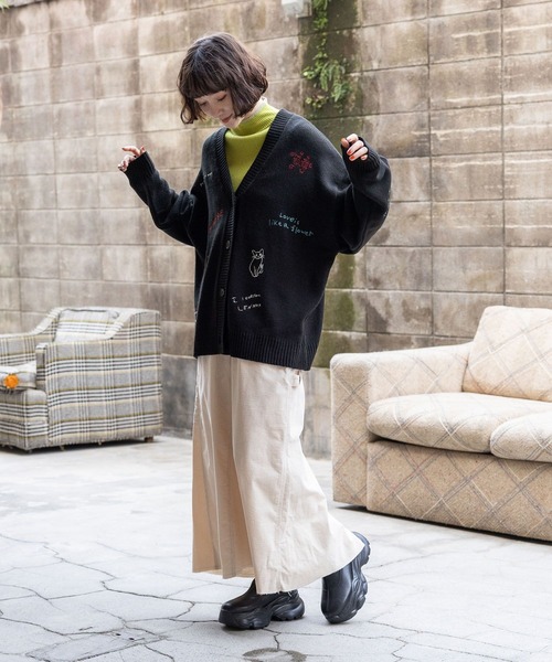 niko and...（ニコアンド）の「ホニョコールペインタースカート（スカート・レディース・アイボリー/チャコール/グリーン・LARGE/MEDIUM）」の5枚目の写真