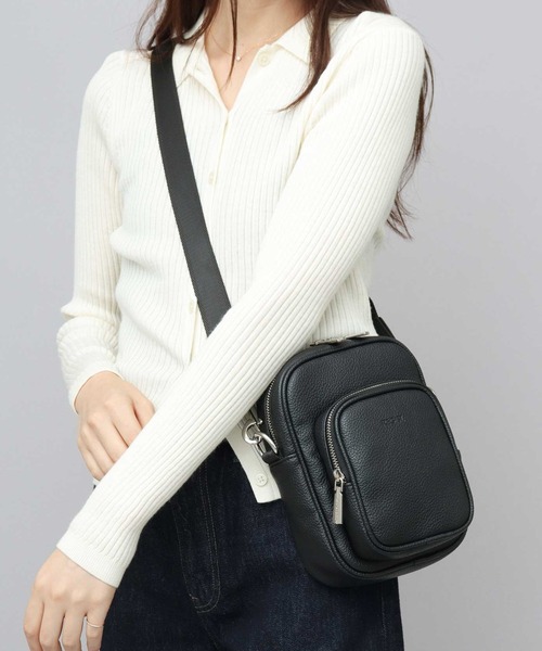 スプリットレザー（牛床革） 縦型 スクエア ミニショルダーバッグ